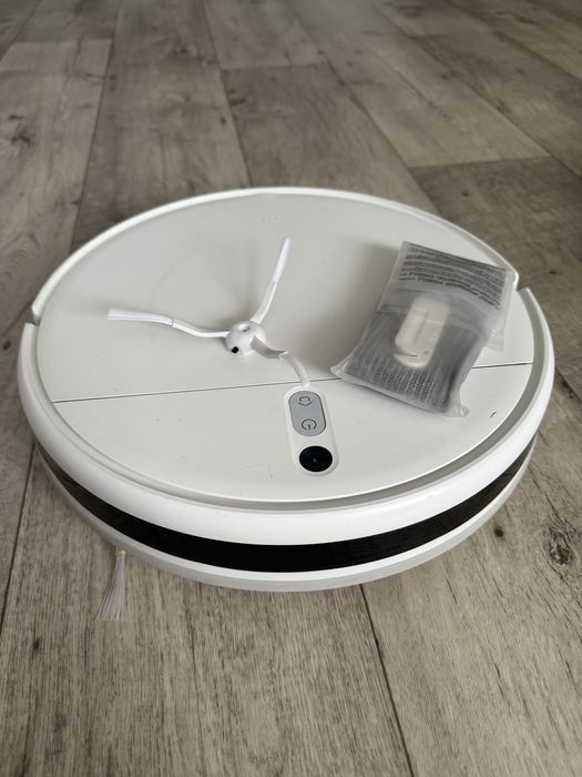 Робот пылесос
