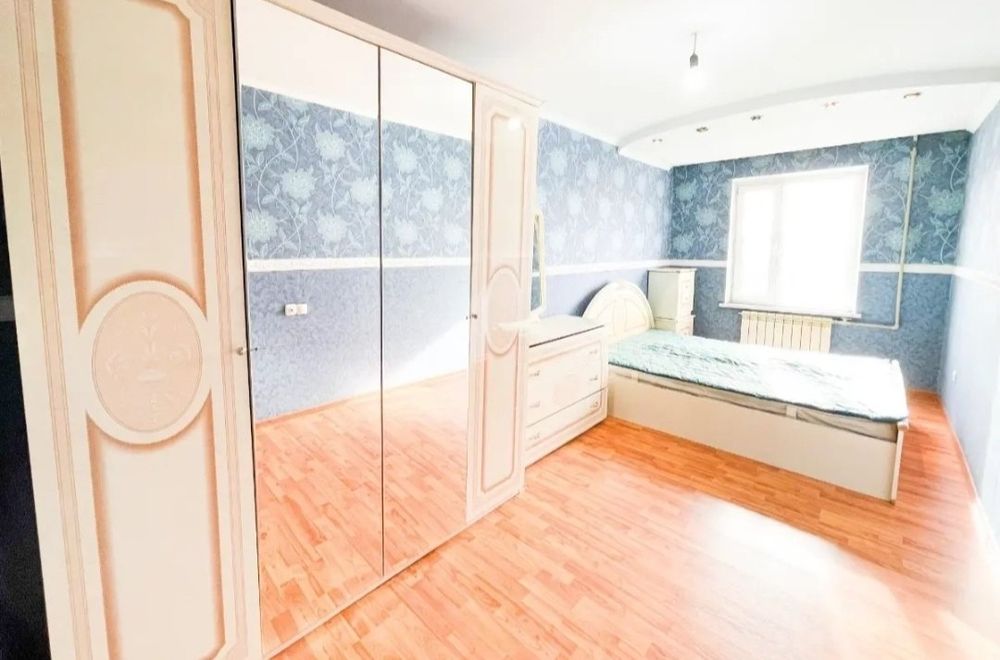Продам 2 комнатную квартиру