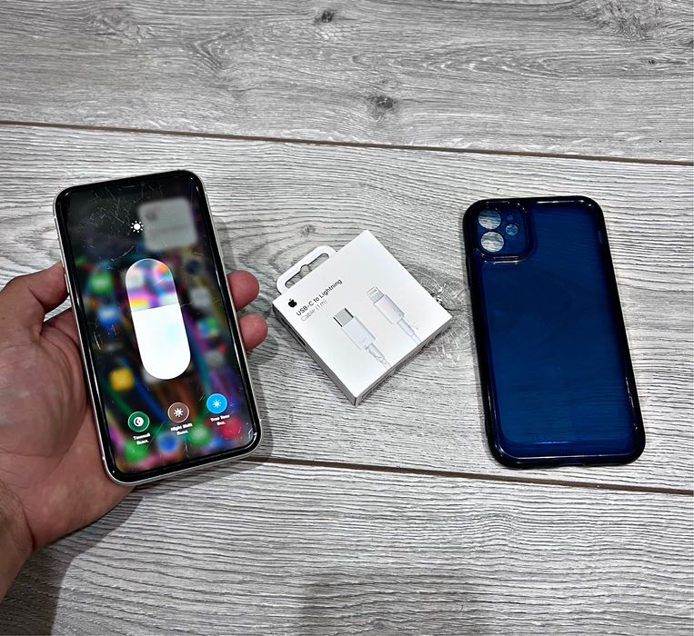 iPhone 11/128GB/Без ремонта