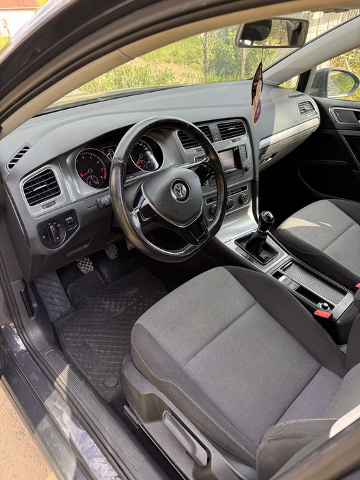 VOLKSWAGEN Golf 2014 — imagine 5