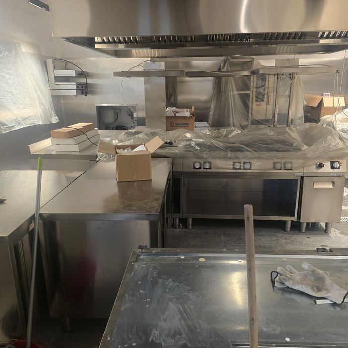 Curățenie post constructor – pregătire pentru predare locuință