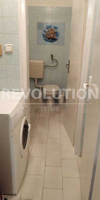 Дава се под наем Четиристаен апартамент в Варна, Център - 130 кв.м за 612 € - Снимка #9