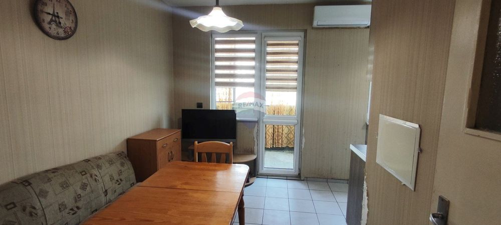 Продава се Тристаен апартамент в Варна, Младост 2 - 73 кв.м за 2096 €/кв.м - Снимка #3