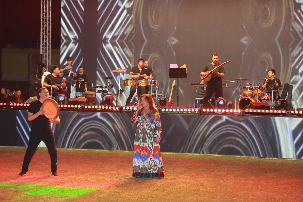 LED -экраны и техническое освещение, которое подчеркнет каждый момент!