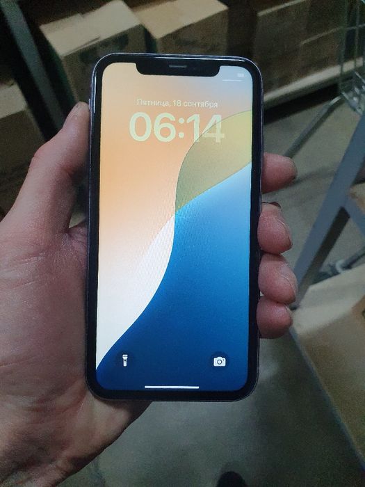 Iphone 11 128gb продам