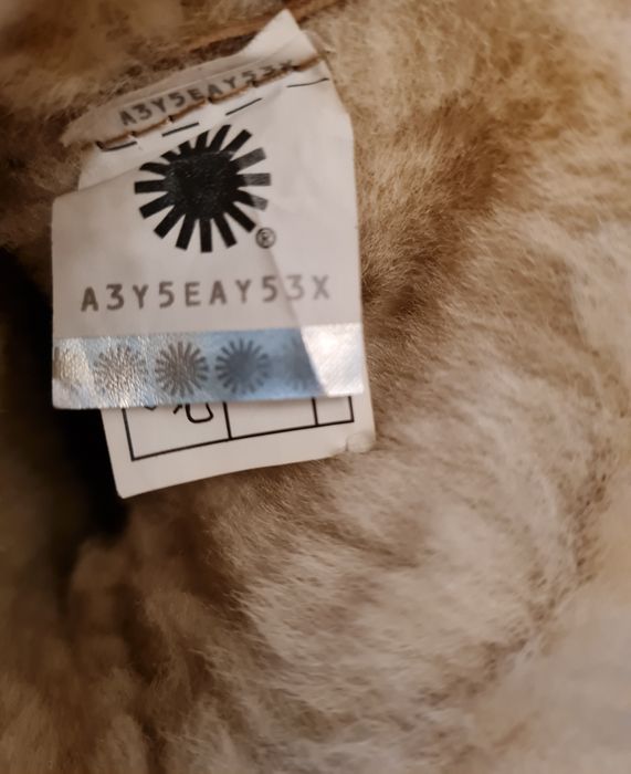 Ugg Amie originale 39