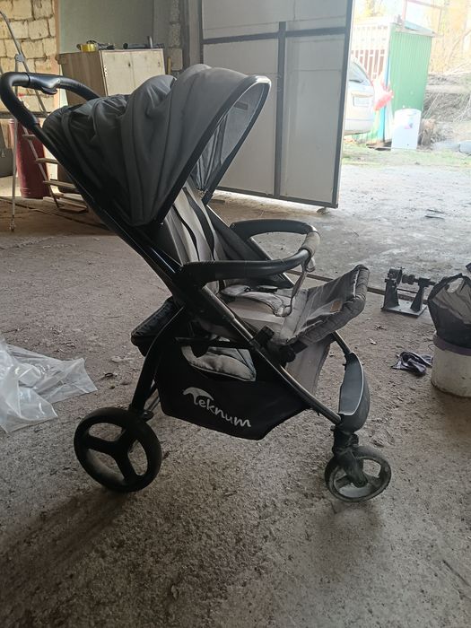 Продам коляски и санки