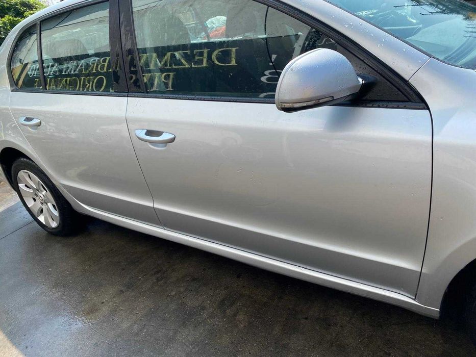 Dezmebrez skoda superb 2 2.0 d cod motor cffb,cbb/usa/bara/capota/