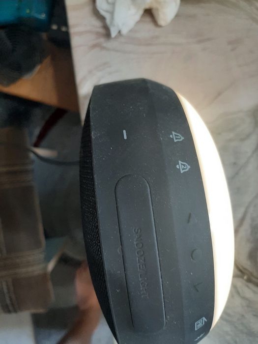 Aparat radio cu ceas  ,USB si bluetooth JBL second hand