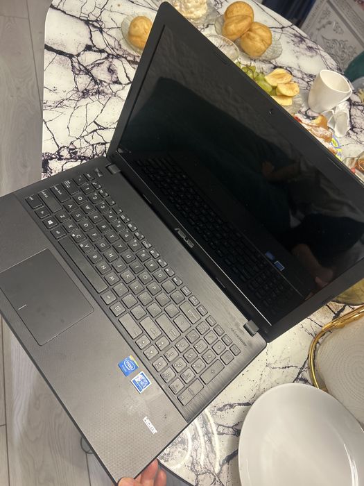Продам ноутбук Asus