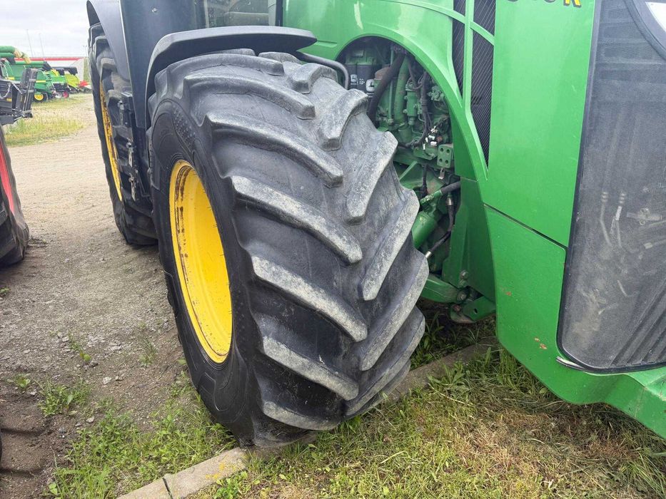 John Deere 8370R