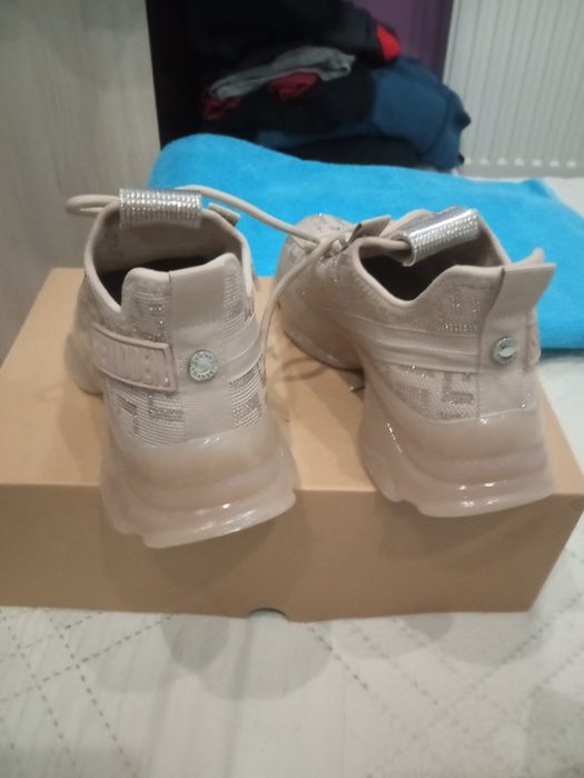 Обувки Steve madden 37 номер
