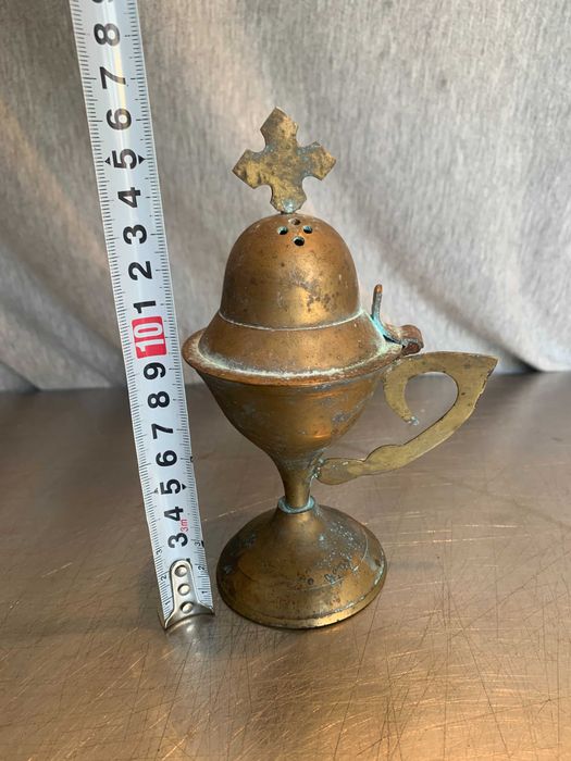 Стара домашна кандилница