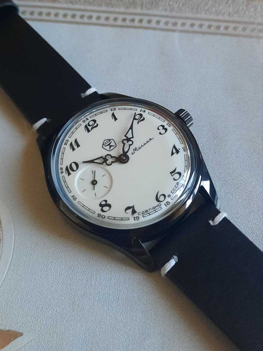 Продам часы Молния-марьяж