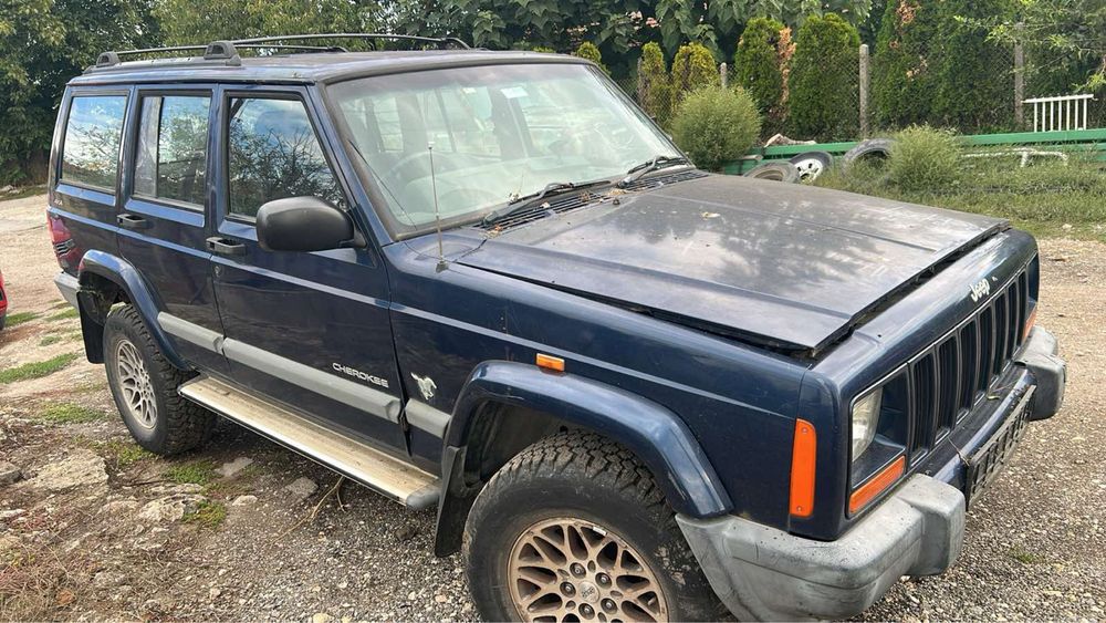 Jeep Cherokee xj 2.5 НА ЧАСТИ