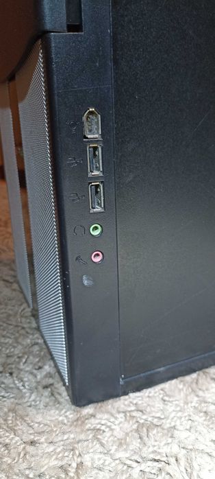 Домашен компютър - отлично състояние