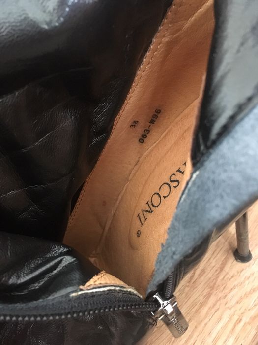 Продам сапоги Basconi