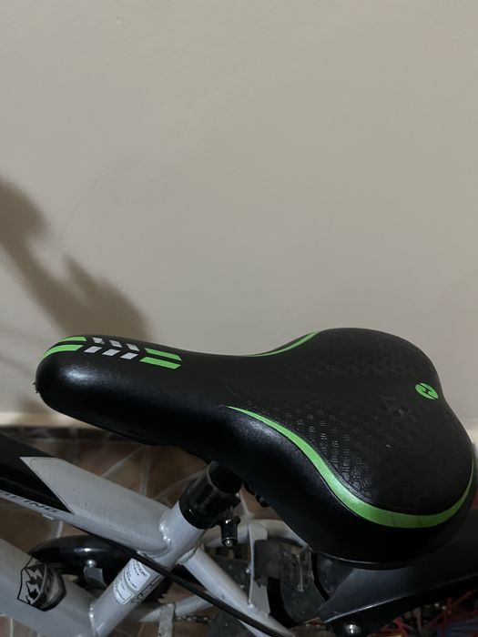 велосипед. на 6.7.8 лет