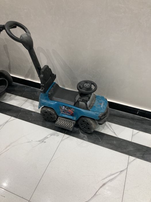 детская машина-каталка