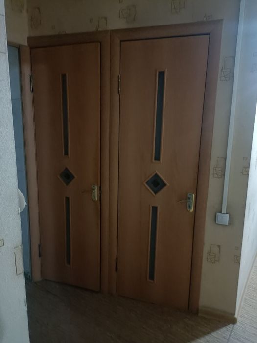 Продам двери межкомнатные