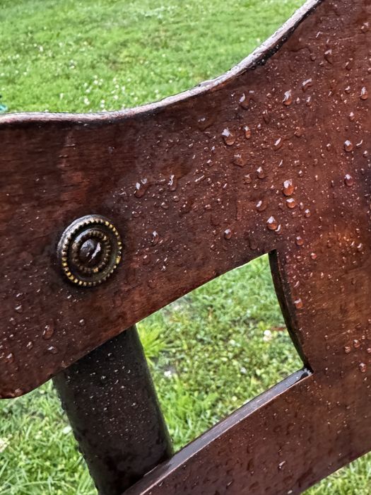 Masa din lemn si 4 scaune