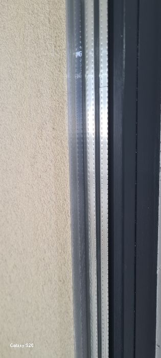 Дограма REHAU (еркерна врата  с прозорец