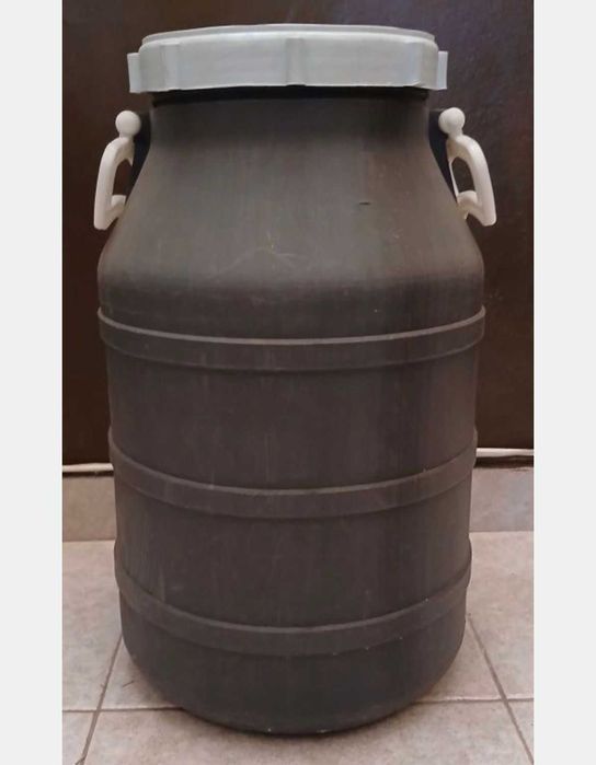 Butoi alimentar cu filet 60L, plastic rezistent