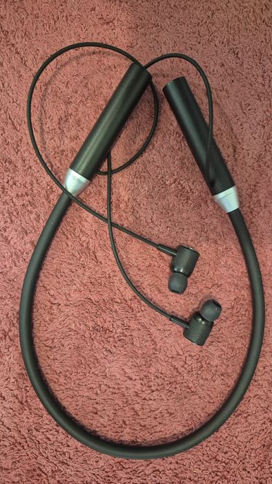 -  блютуз наушники bads +