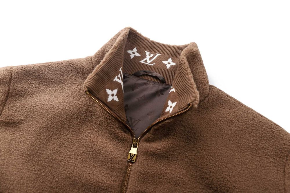 Geaca Louis Vuitton cu blana Premium