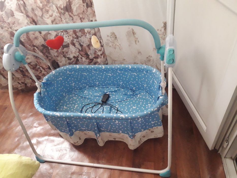 Срочно продам люльку качалку