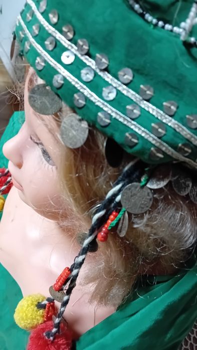 Кърпа за глава с косичник и пендари