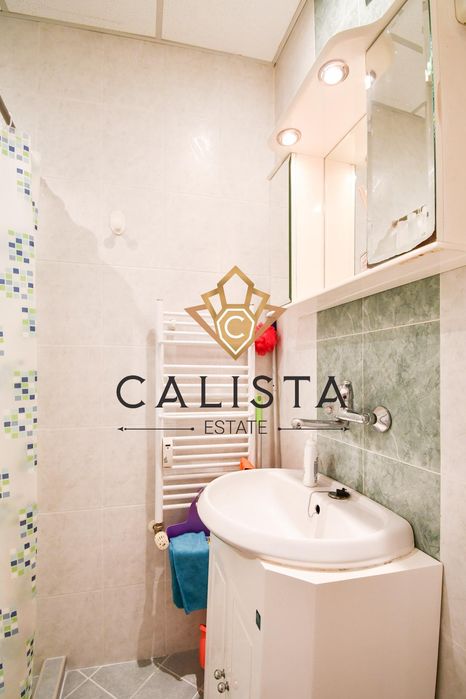 Дава се под наем Тристаен апартамент в София, Център - 80 кв.м за 750 € - Снимка #11