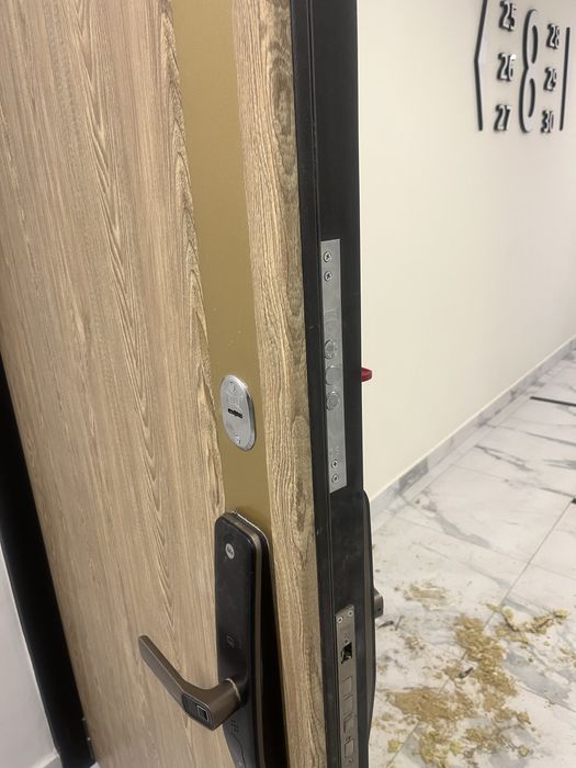 Кодовый электроный замок