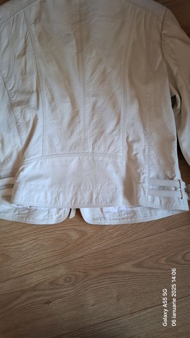 Jacheta de piele de manusa naturala