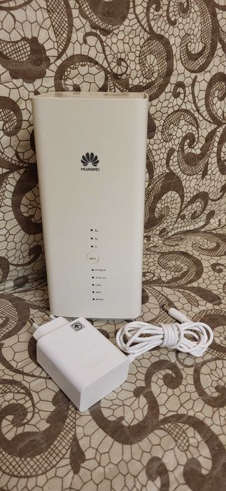 HUAWEI 4G+Router cu Sim LTE CAT11  B618S-22d liber de retea