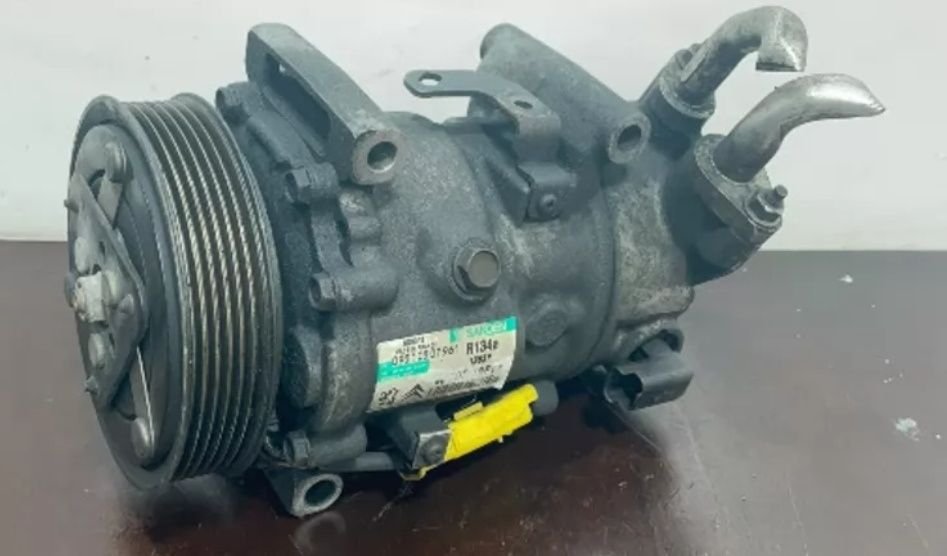Compresor clima AC 2.7hdi UHZ Citroen C5/C6 / Peugeot 407/607