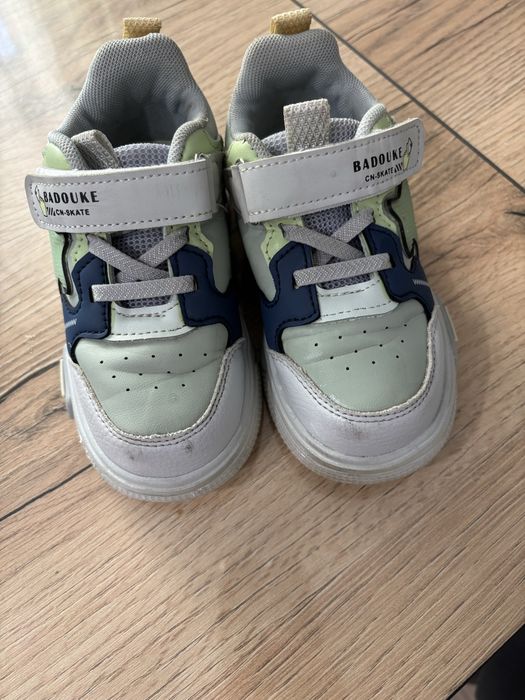 Детские кросовки