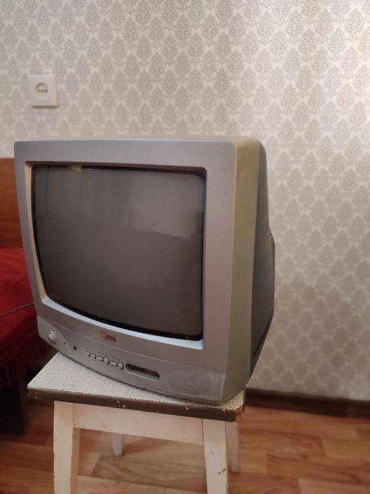 Продается телевизор LG