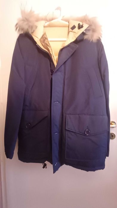 Продавам зимно яке