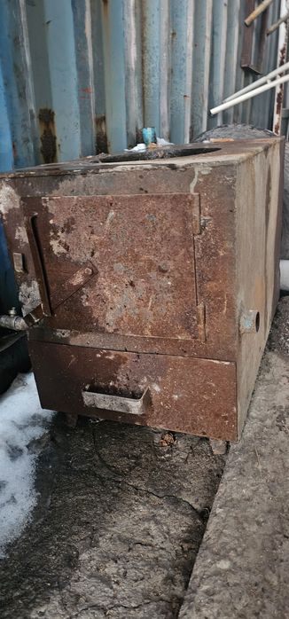 Продам чугунный печь