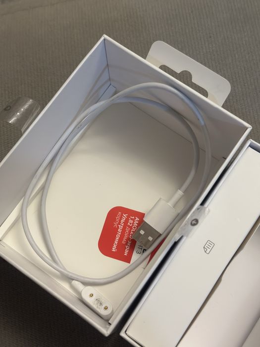 Продам часы Huawei watch fit 3