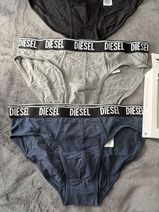 Diesel Umbr set 3 chiloti negru-gri-bleumarin marimea XL noi originali