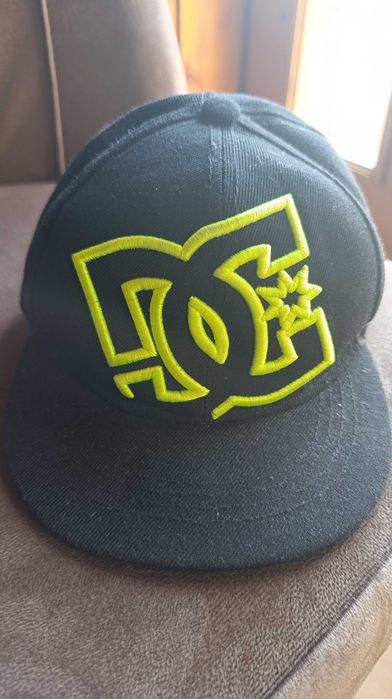 Оригинална шапка с козирка DCShoes