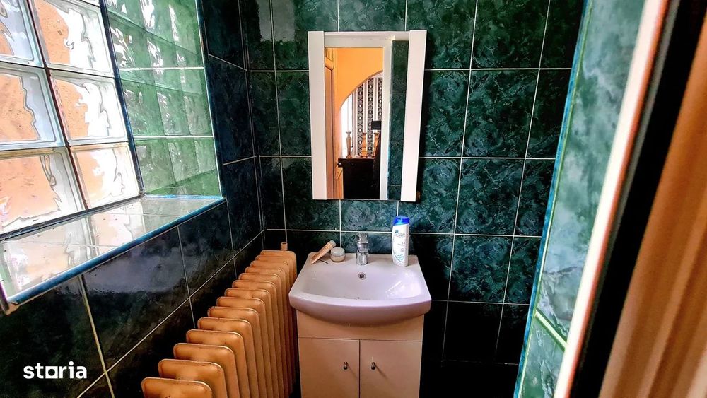 Vand apartament 3 camere in Moneasa ID: RH-42863