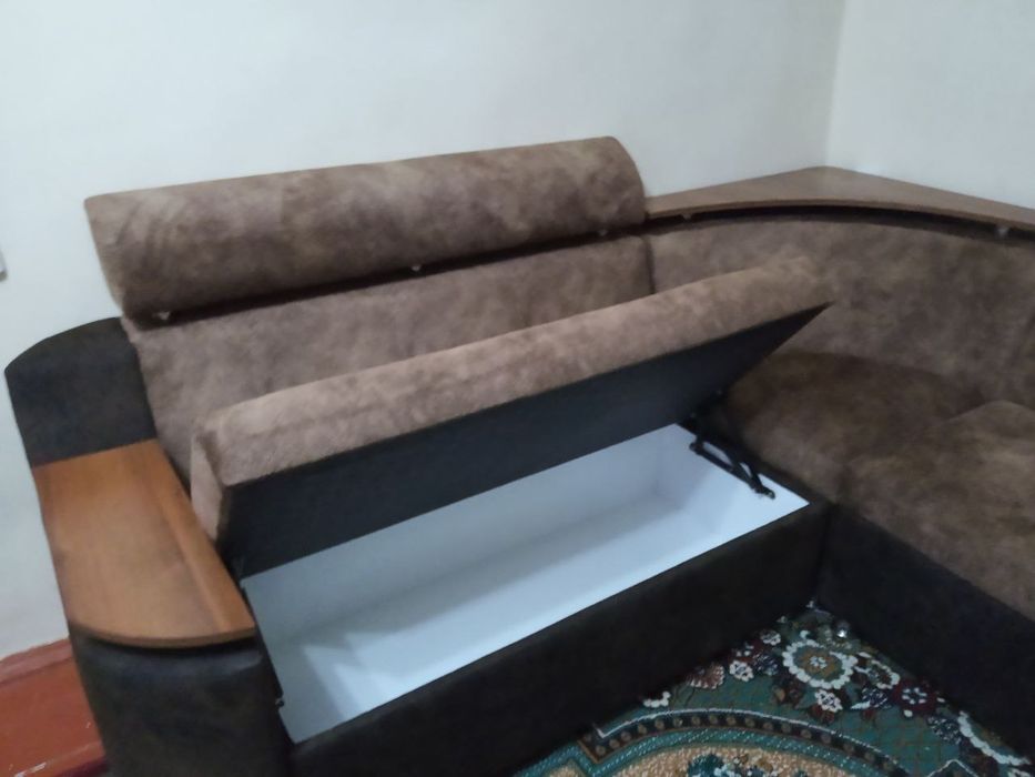 Переобивка мягкой мебели и изготовление мягкой мебели на заказ