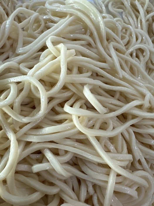 Лагмон хамирии йарим таййор махсулот