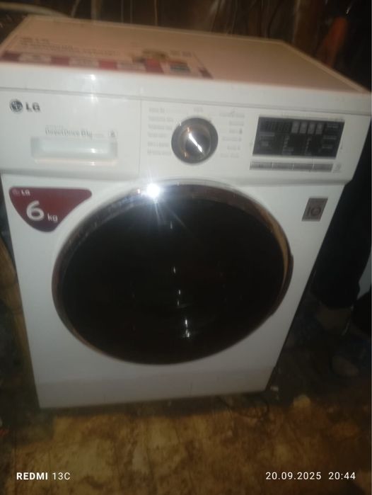 Продам стиралку автомат