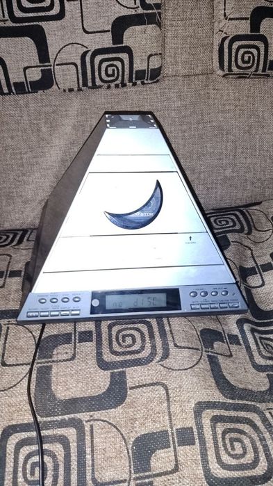 Музыкальный центр SONASHI Смотрите 3 фото Читайте описании