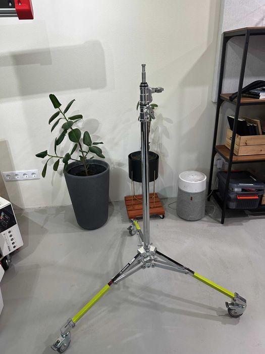 Stativ Avenger A5029 Roller 29 cu roti si baza joasa, Manfrotto, Italia