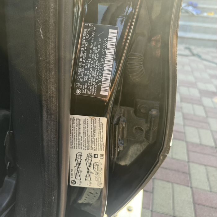 Продам BMW X5 E53 2005г. M54B30, автомат
